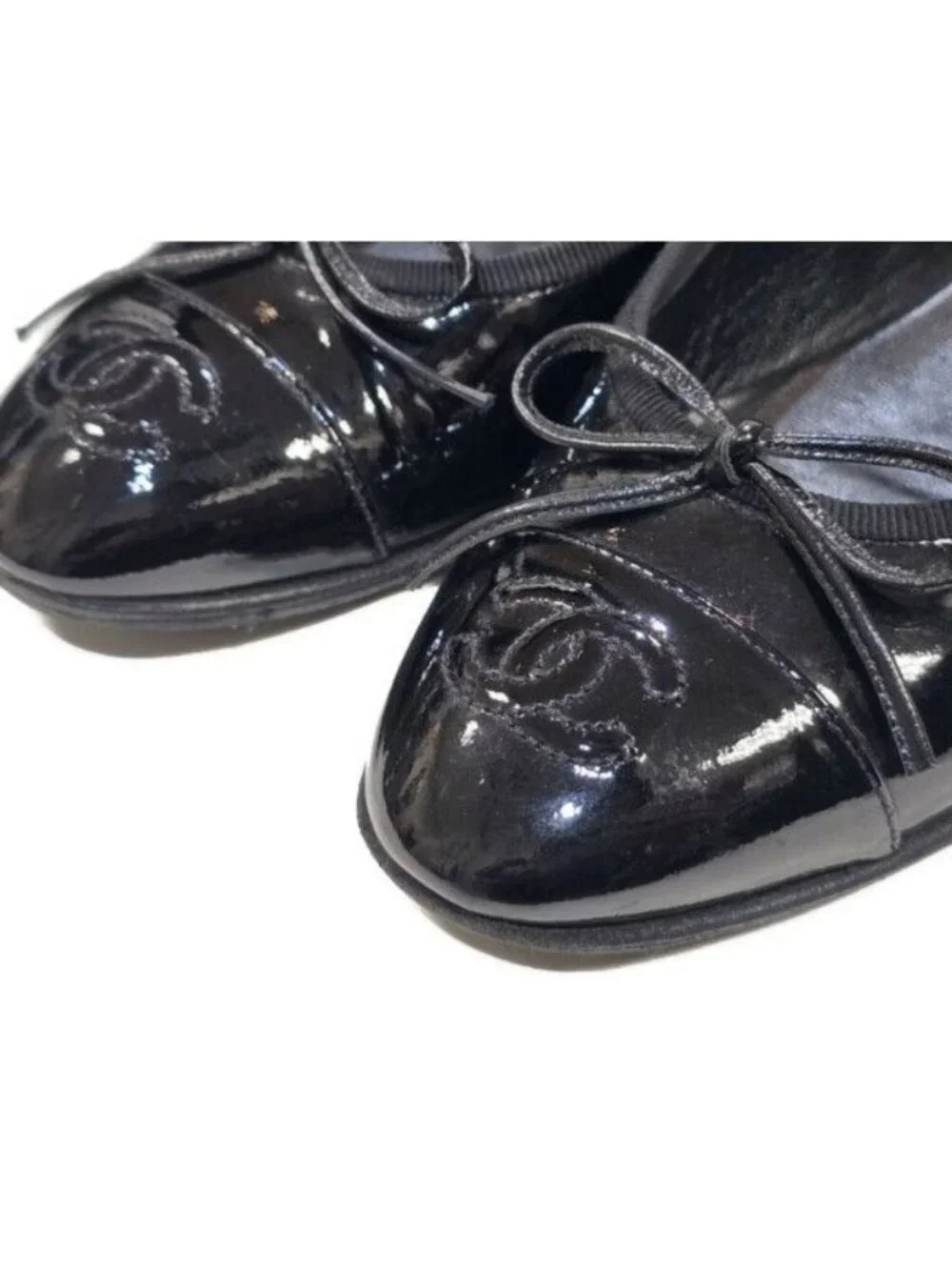 CHANEL color black